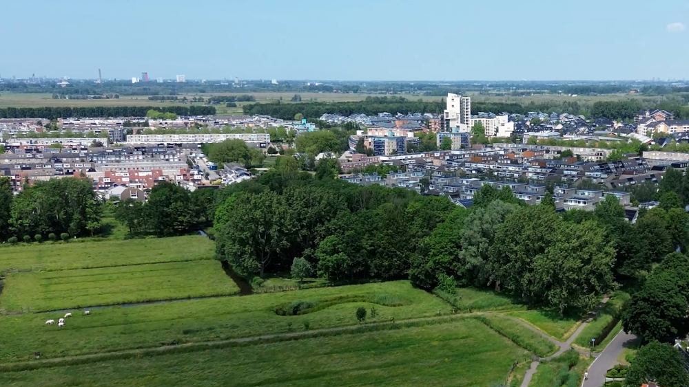 Schiedamse oppositie bezorgd over erfpachtbrieven: ‘Enorme stijging is onacceptabel’