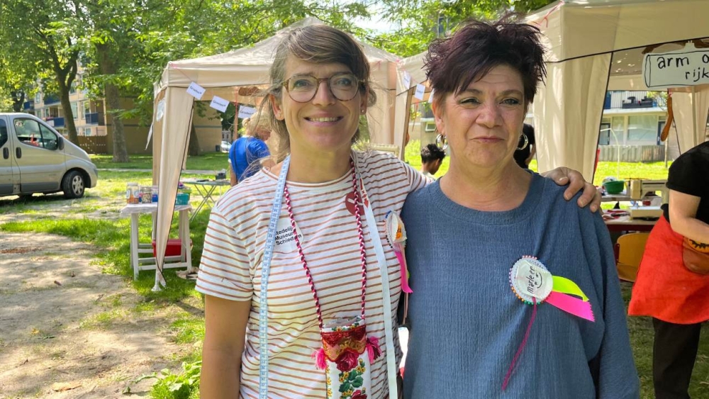 Chantal en Marleen organiseren buurtfeest tegen eenzaamheid in de zomervakantie