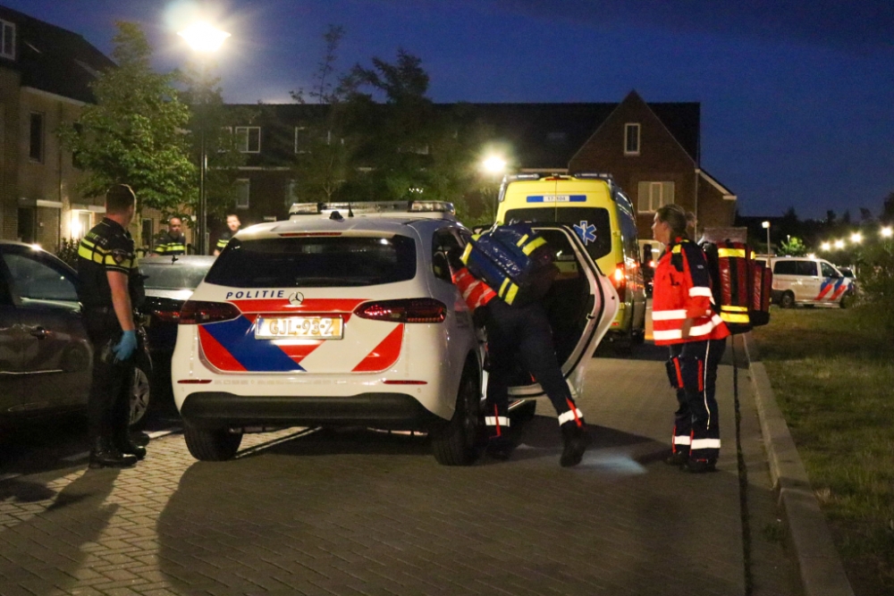 Reanimatie in Schiedamse woning eindigt in overlijden man (65): vrouw aangehouden