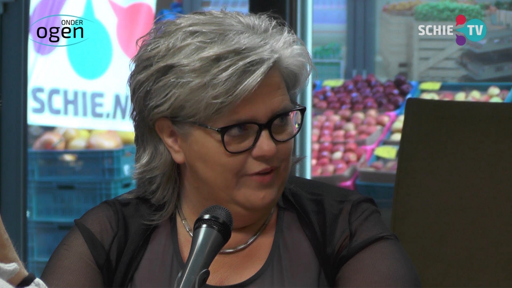 Ina Blans Visser heeft nu meer dan 1.000 volgers met haar vlogs