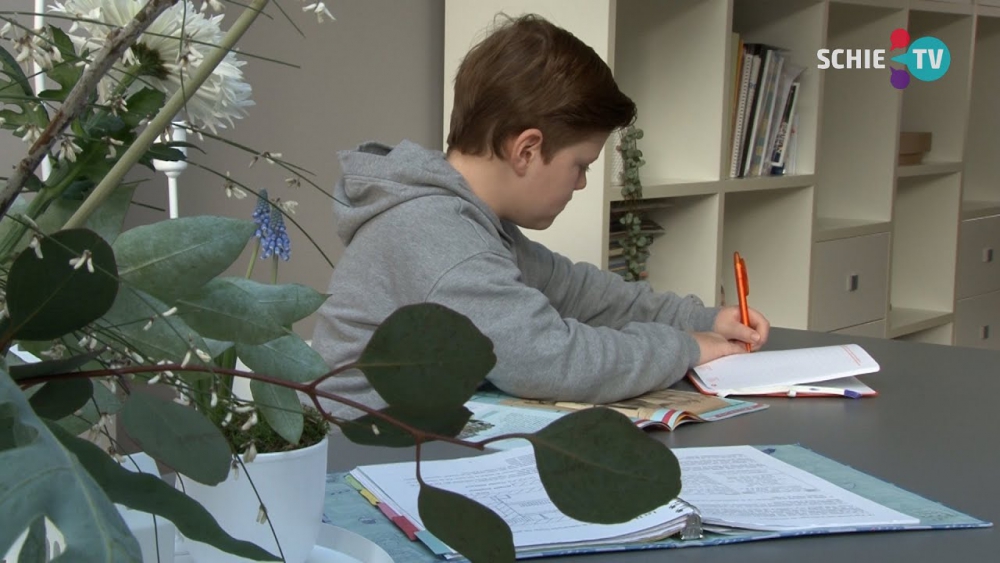 Thuis werken en thuis leren door de lockdown &#039;Nou eigenlijk vind ik het wel fijn zo!&#039;