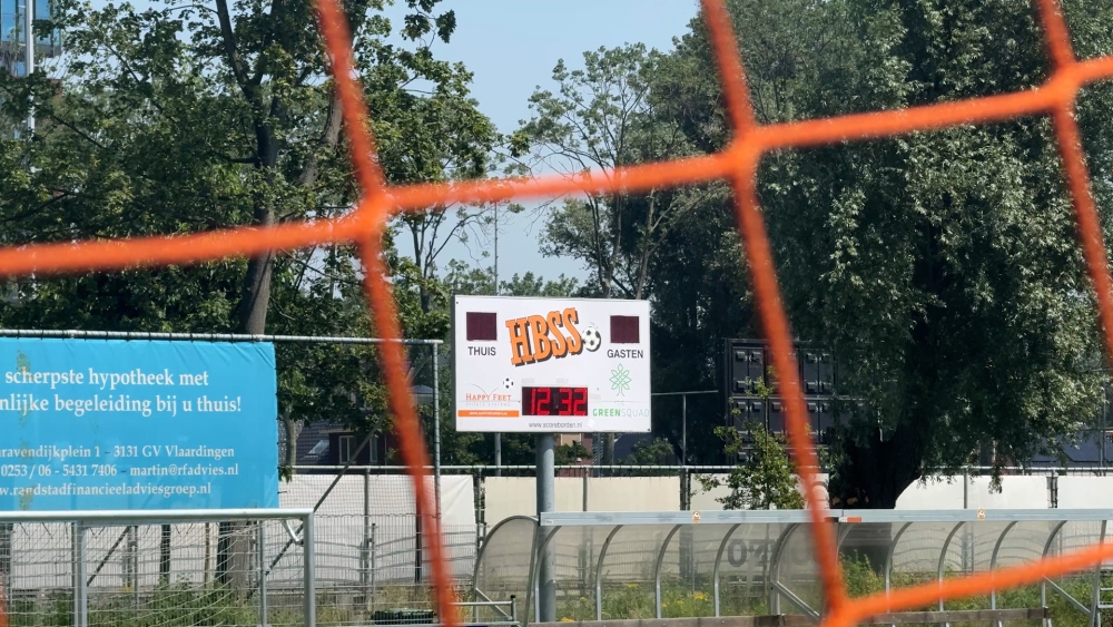 Vertrek voetbalclub HBSS uit Sportpark Harga maakt veel los: ‘Het is knap waardeloos’