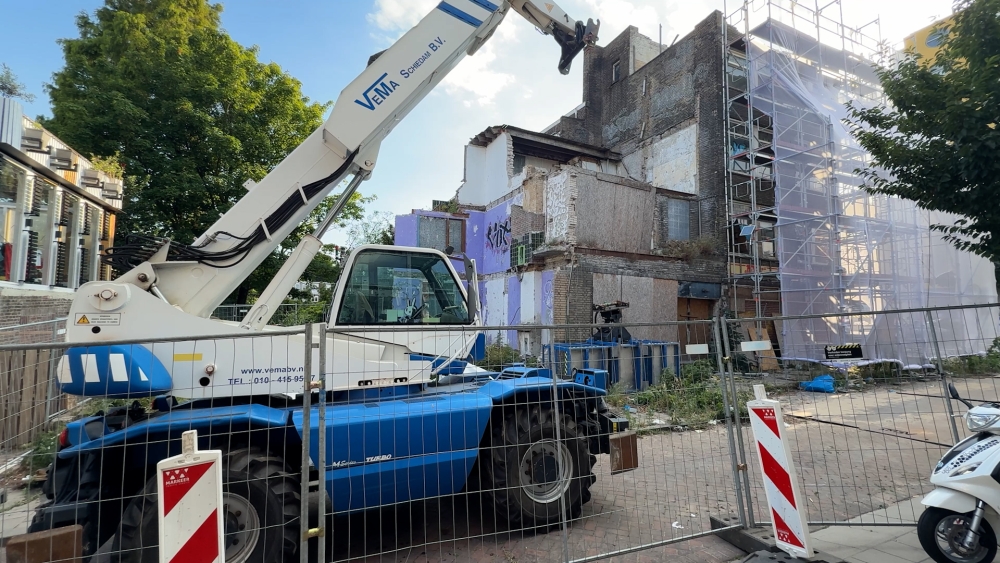 Gemeente mag slagerijgebouw niet zelf afbreken: sloop moet binnen drie weken starten