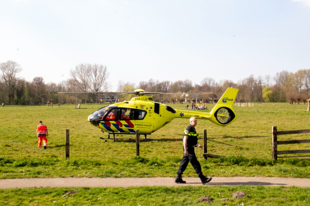 Traumahelikopter landt in Noord voor incident bij een onderwijsinstelling