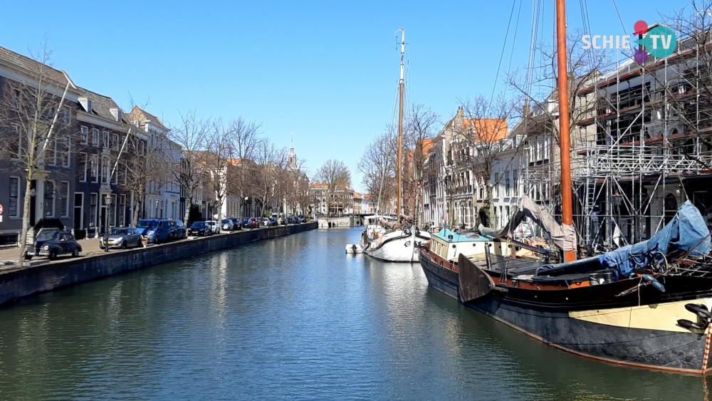 Samen Schiedam 14: Met een wandeling in het centrum en nog een balkonoptreden