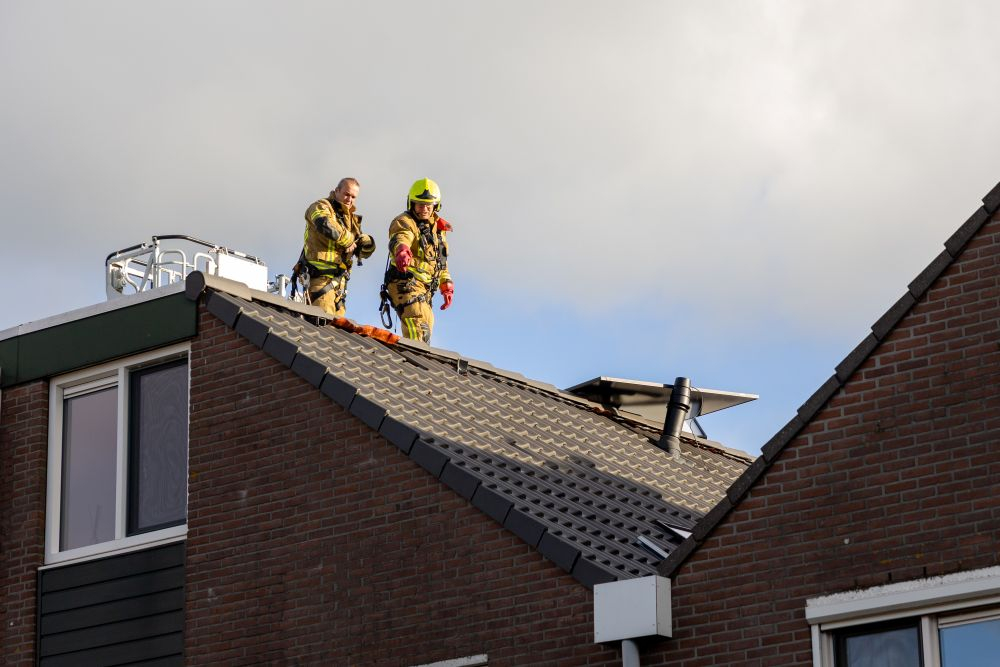 Bevestiging zonnepanelen overleeft harde wind niet in Vlaardingen
