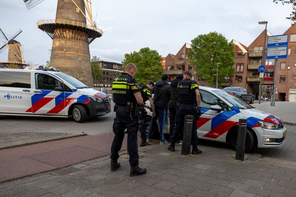 Twee personen aangehouden na melding schietincident in Nieuwland