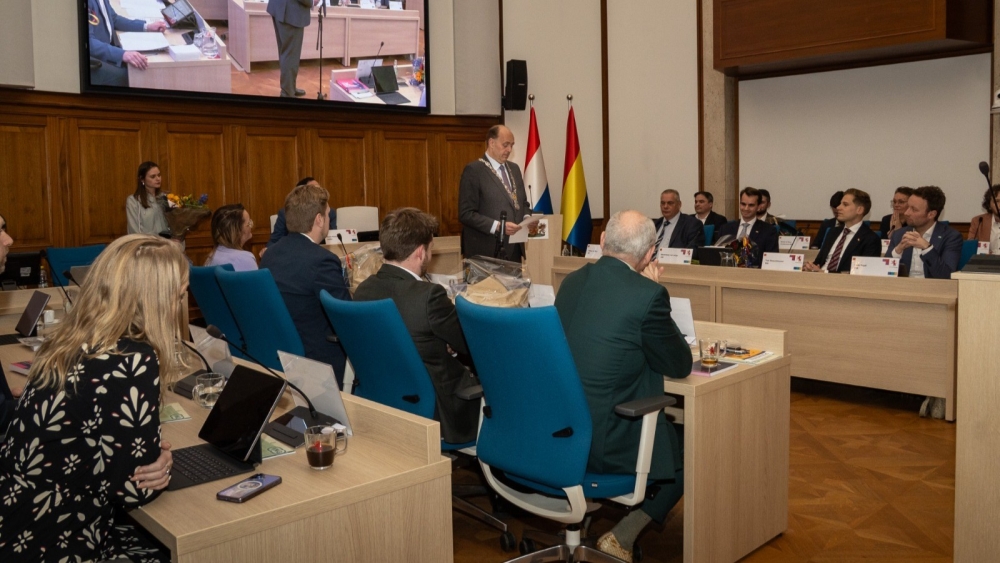 Mogelijke Vlaardingse coalitie al om tafel, maar waar blijft verslag van Coenradie?