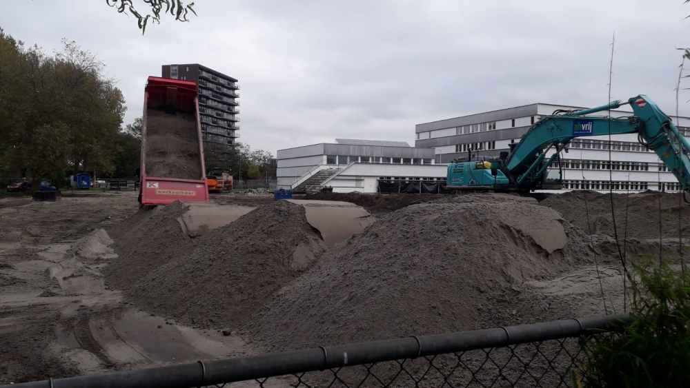 Lyceum Schravenlant krijgt eigen moestuin