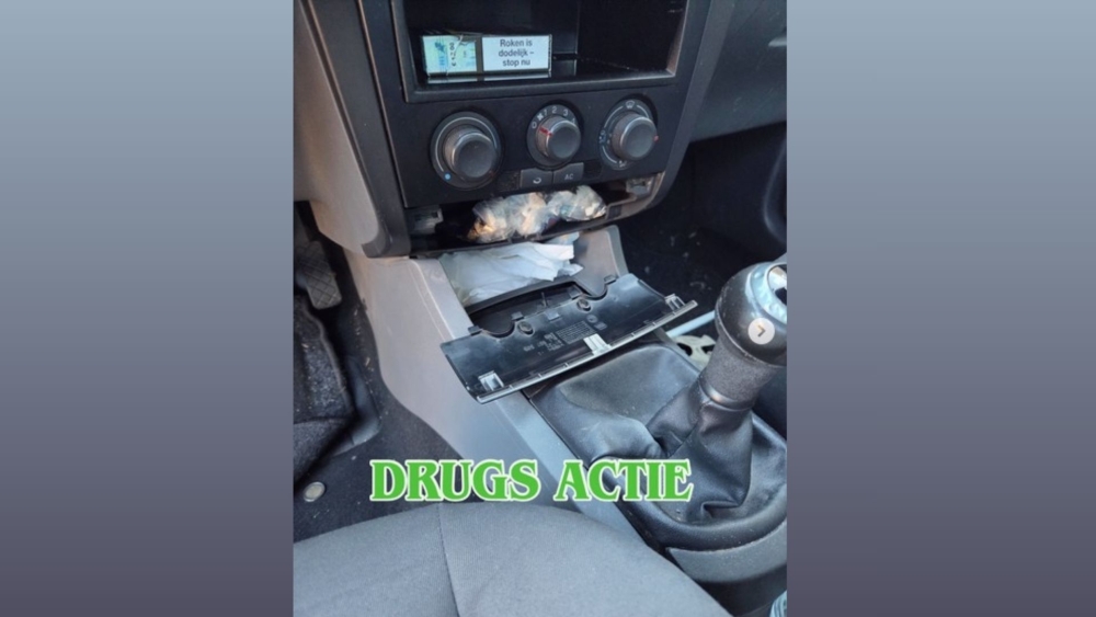 Drie drugsdealers aangehouden bij politieactie in Vlaardingen