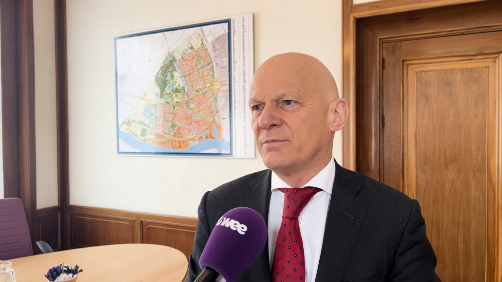 Burgemeester Vlaardingen: &#039;250 duizend euro kwijt voor aanpak explosies&#039;