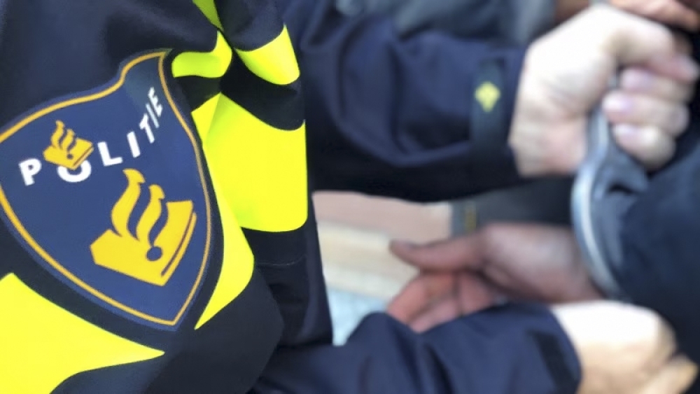 Vijf Schiedammers aangehouden voor beschieting Rotterdamse woning