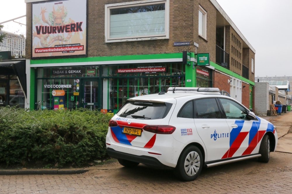 23-jarige Schiedammer voor de rechter voor overval op Videocorner: ‘Geef me je geld’