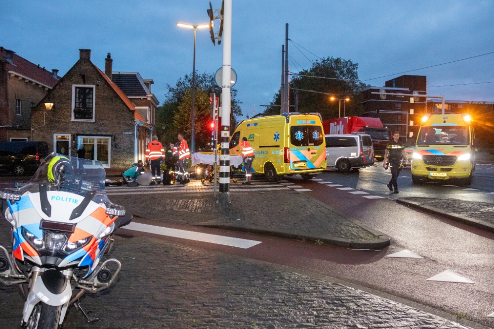 Man in scootmobiel raakt zwaargewond bij aanrijding