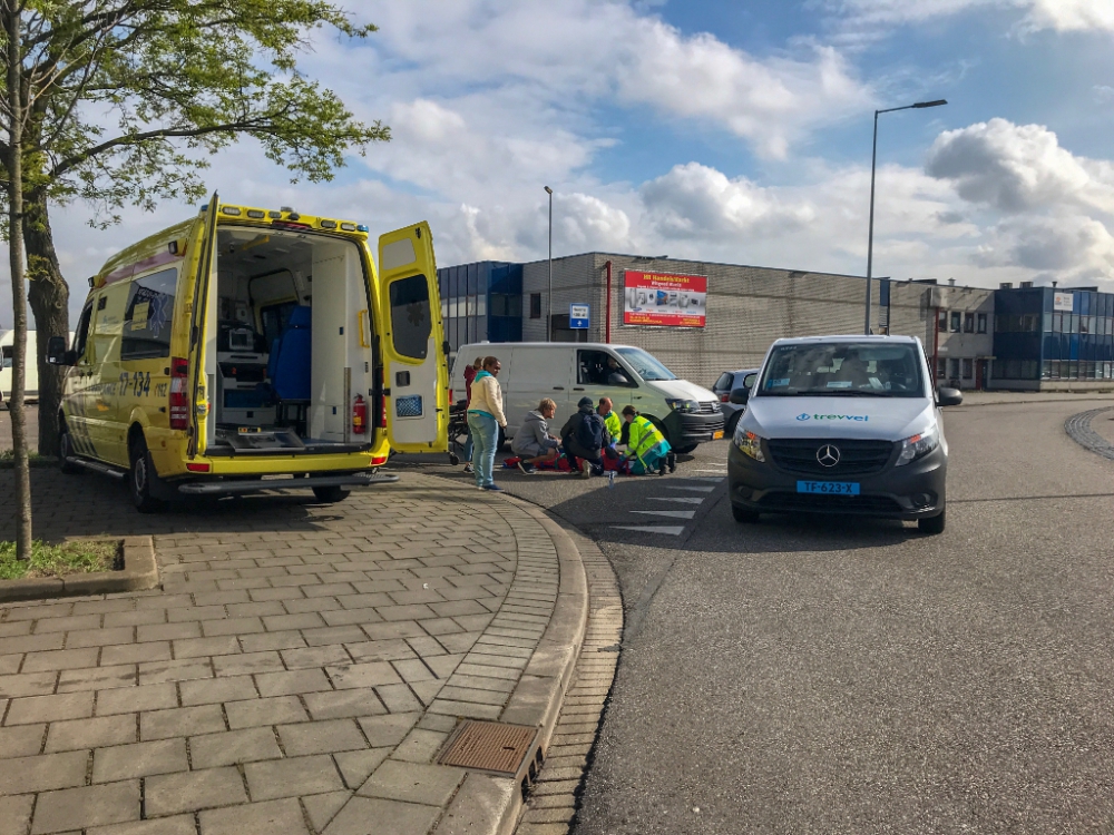 Fietser gewond geraakt bij aanrijding met auto