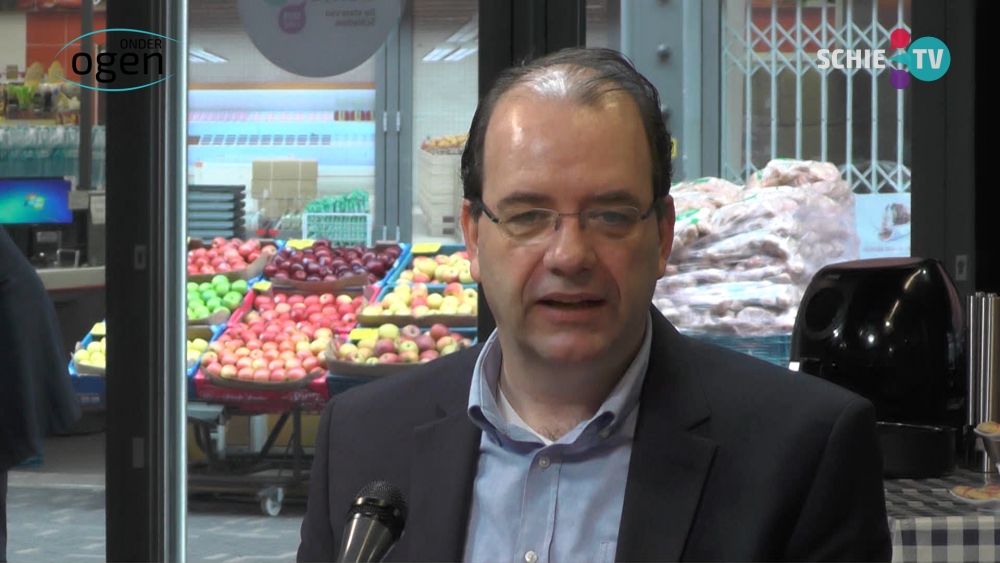 Ad Hekman bouwt mee aan gezinshuis in Roemenië