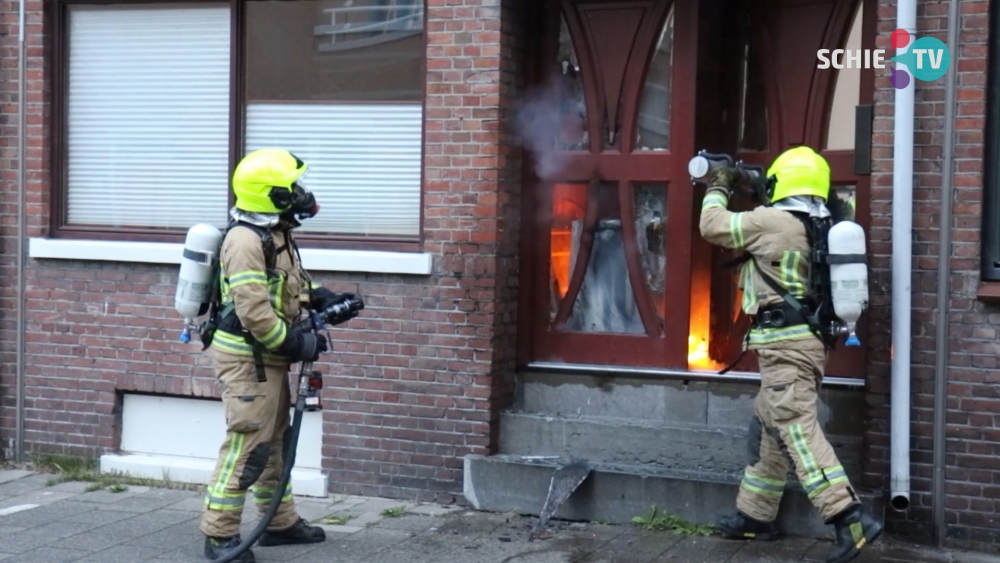 Veel schade in woning na brand in vaatwasser