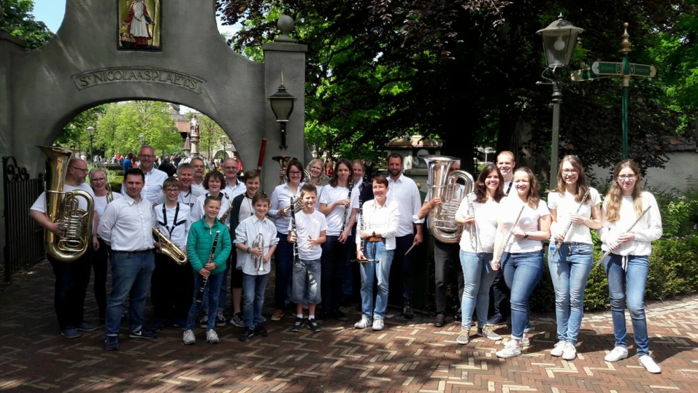 Muziekvereniging Sint Radboud organiseert activiteiten Kindermuziekweek 2021 voor basisschoolleerlingen in Schiedam