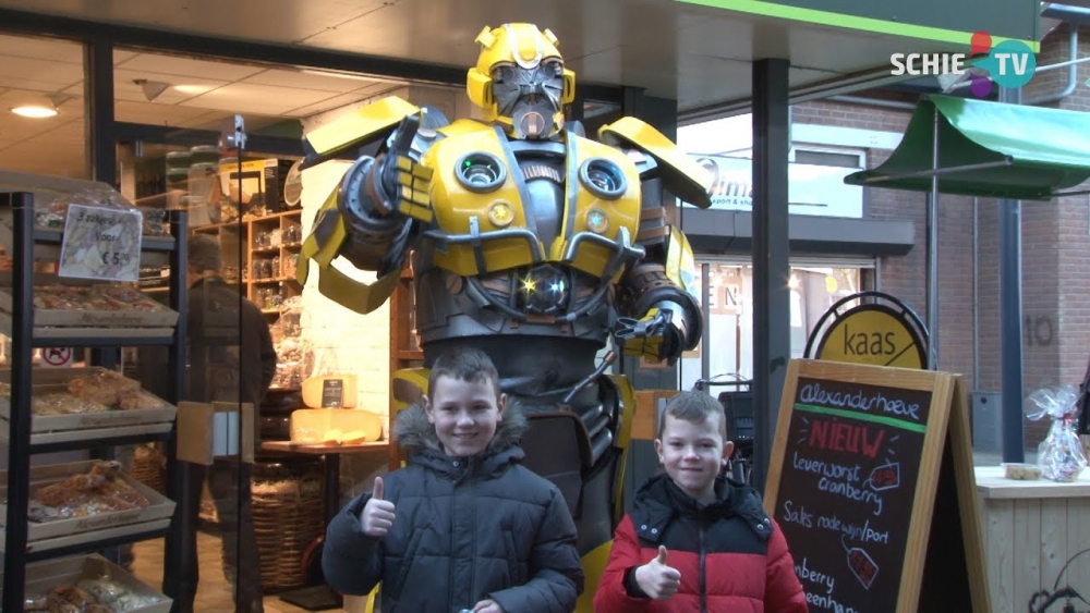 Transformers in Hof van Spaland