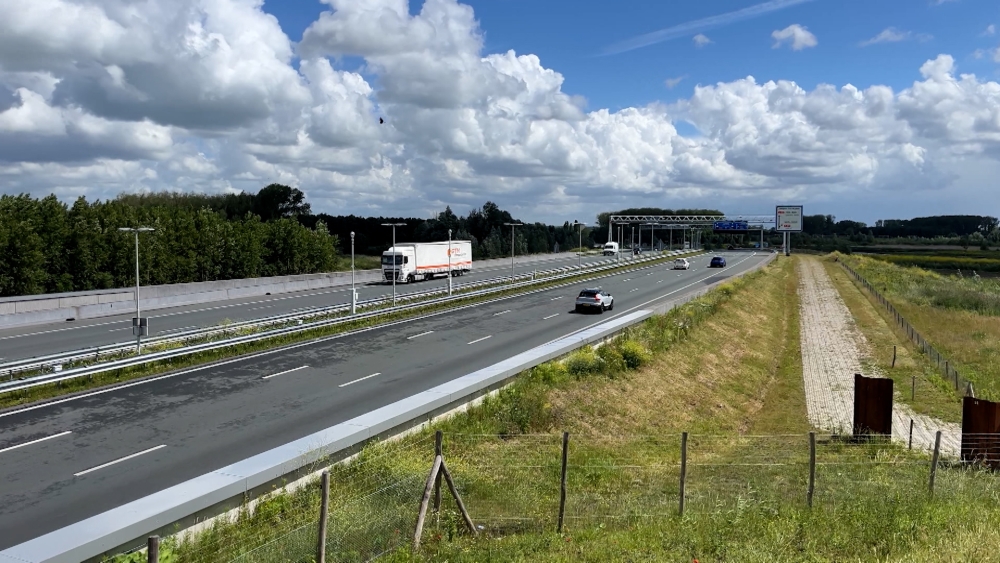 Mogelijk andere borden en langer bewaren kentekens als oplossing tolprobleem A24