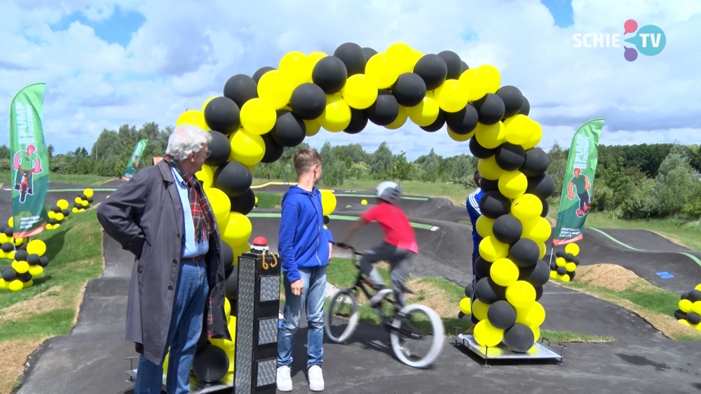 Feestelijke opening voor gloednieuwe pumptrackbaan: “Het voelt fantastisch”