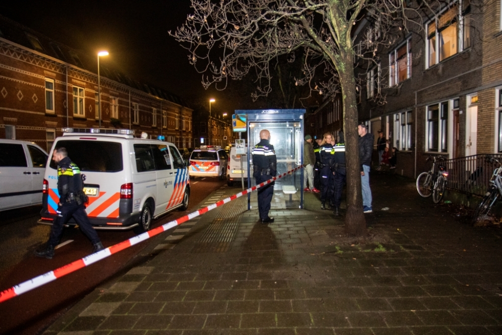 Gewonde man bij ziekenhuis werd gegijzeld en had een schotwond