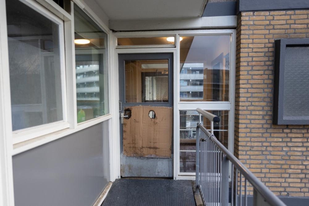 Alerte bewoner blust beginnende brand op Bart Verhallenplein