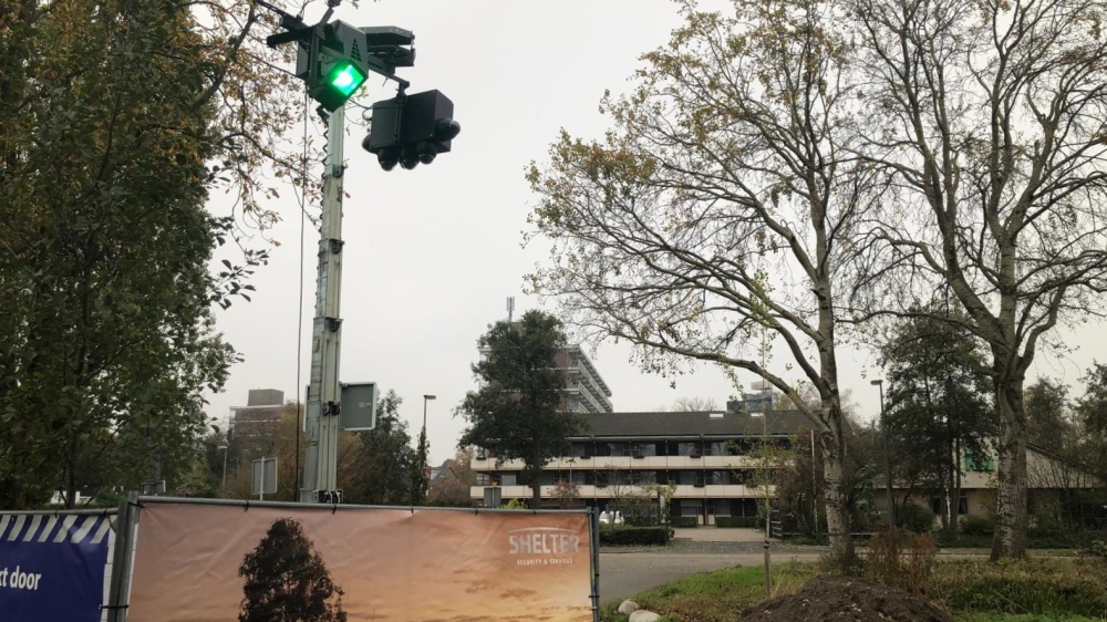 Asielzoekers in Campanile Hotel laten nog een week op zich wachten