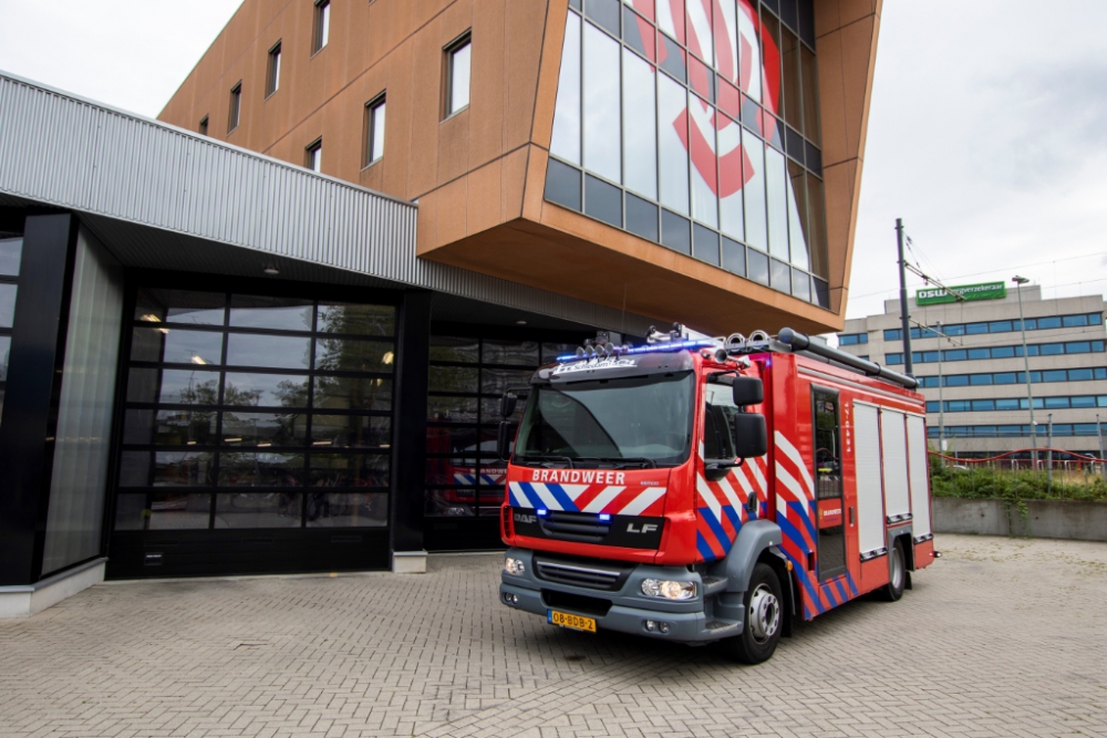 Nieuwe tankautospuit voor brandweer Schiedam