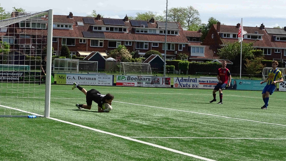 Victoria'04 wint van Hillegersberg