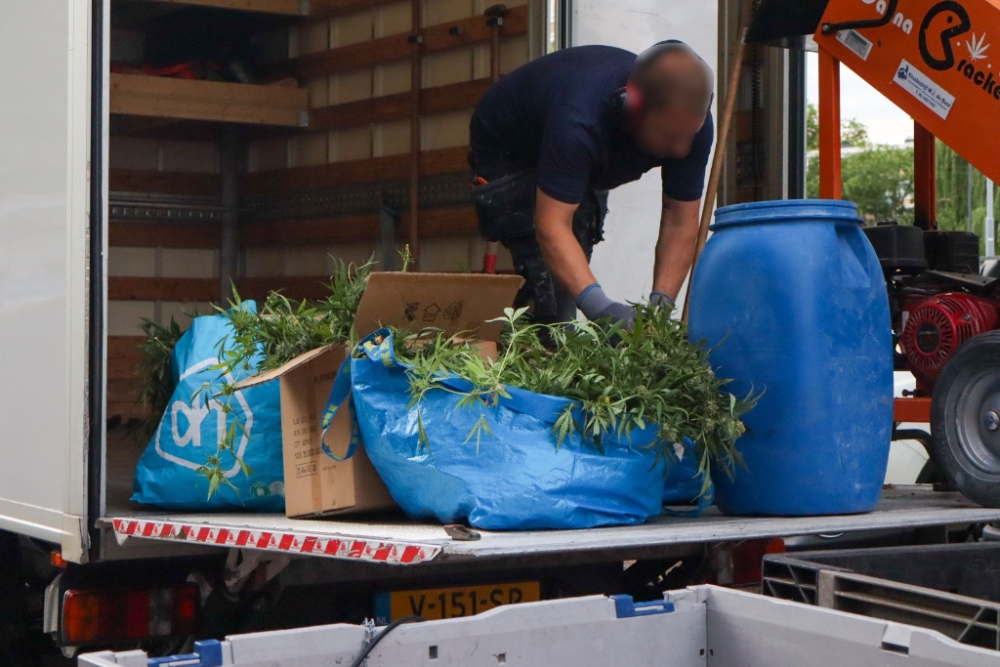 Brandweer stuit op wietplantage tijdens melding waterlekkage