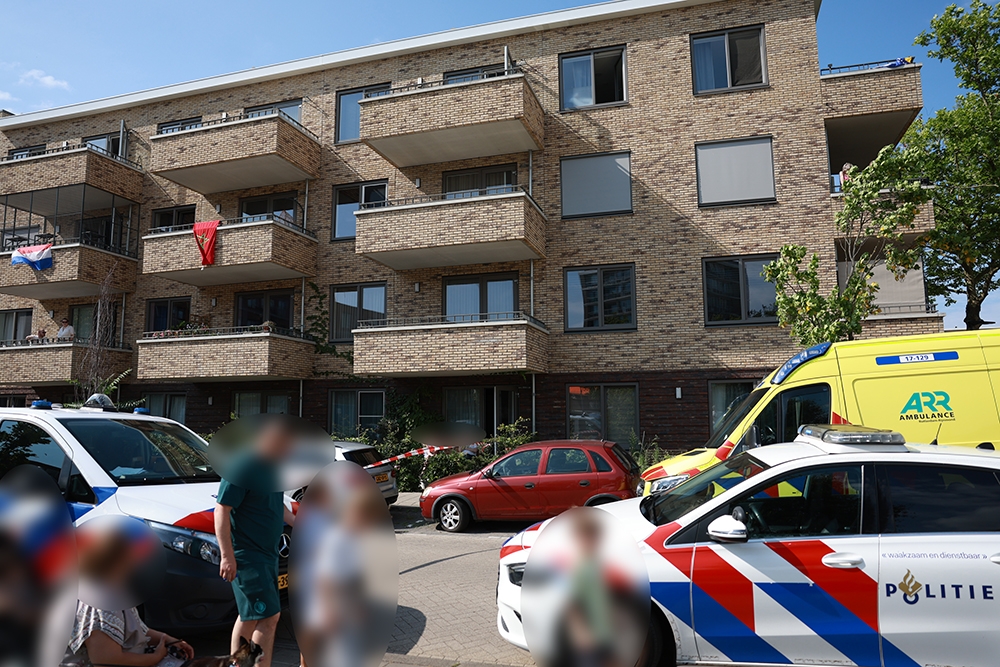 Kind ernstig gewond na val van balkon in Nieuwland