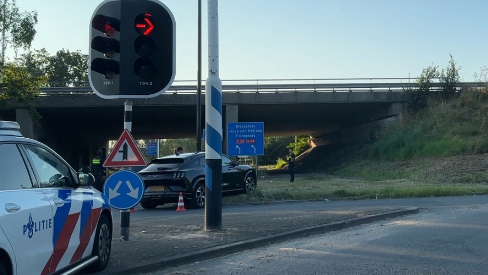 Ongeval bij oprit naar de A20 in Vlaardingen