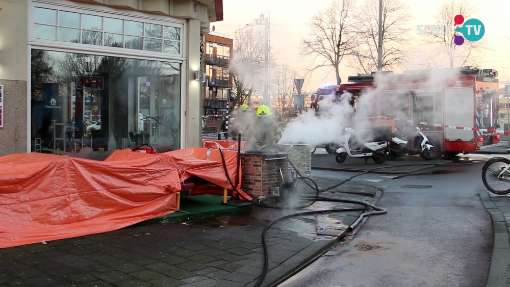 Zeker acht gewonden bij brand in oven restaurant