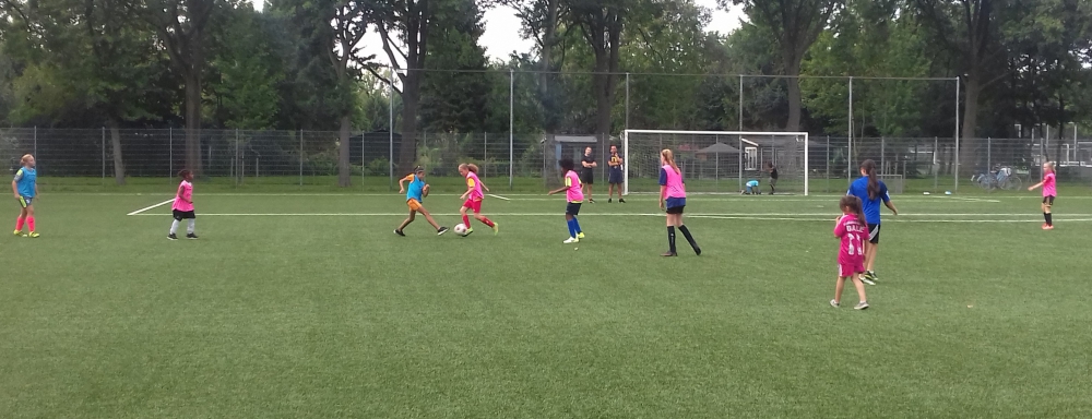Open trainingen meisjesvoetbal bij PPSC