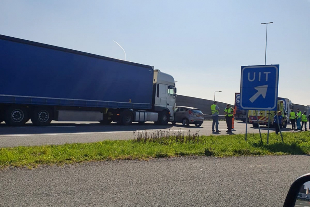 Flinke files na ongeval op de A20