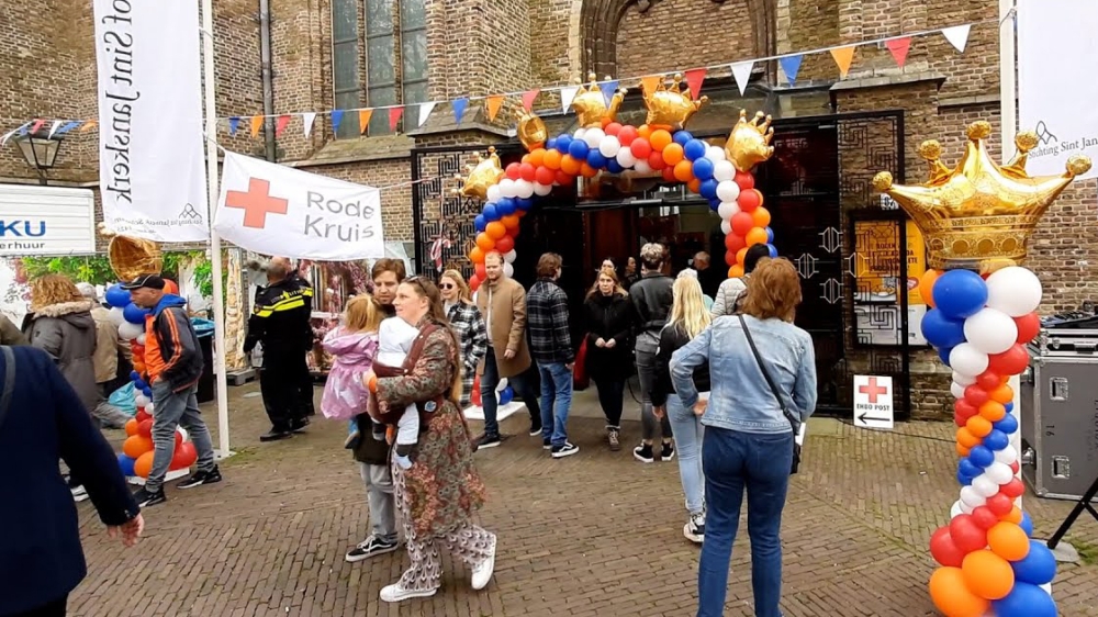 Het centrum van Schiedam gaat weer oranje kleuren op 27 april