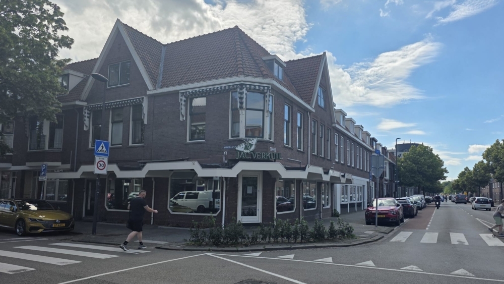 145 kilo drugs, contant geld en luxe goederen gevonden in drie panden in Vlaardingen