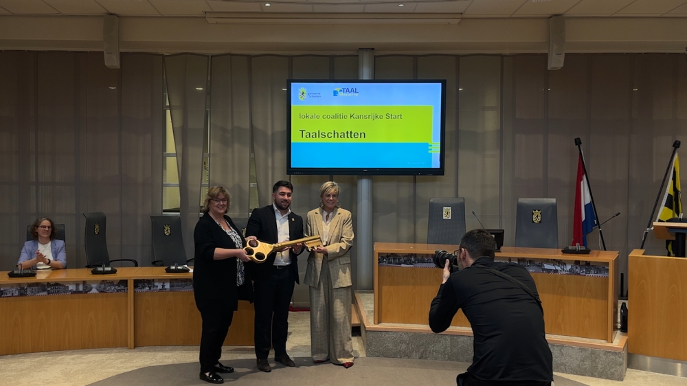 Prinses Laurentien bezoekt Schiedam voor Taalschatten: ‘Taalvaardigheid begint in de buik’