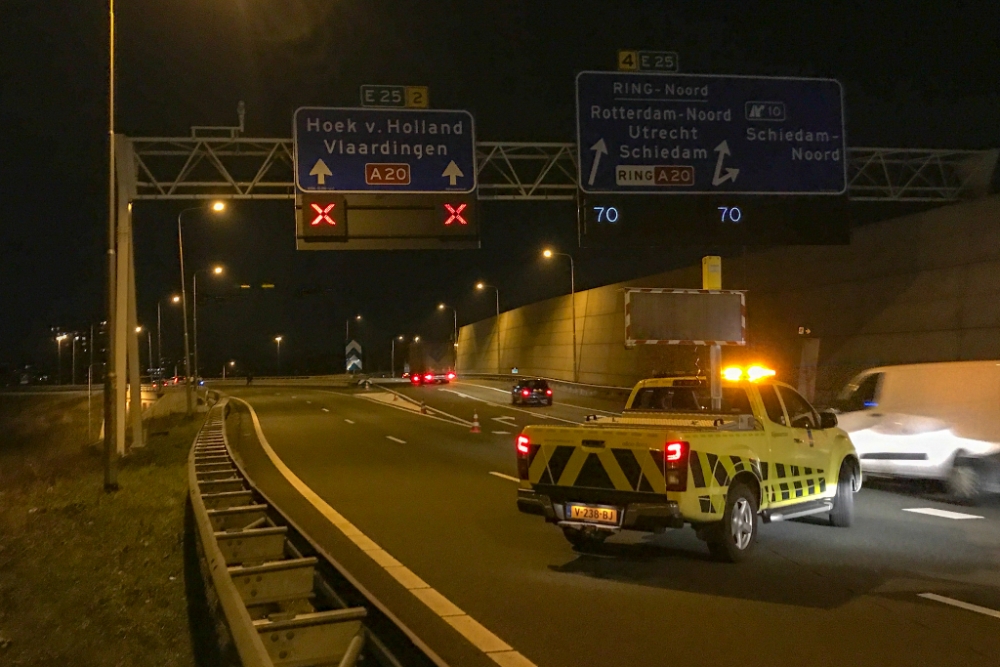 Verbindingsweg A4-A20 afgesloten na ongeval