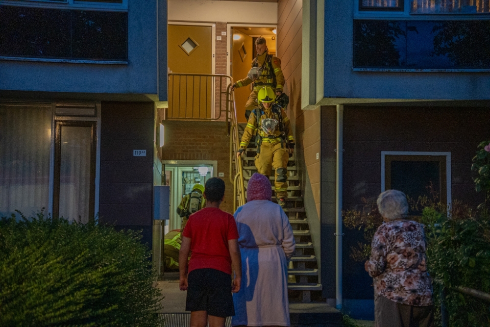 Bewoners tijdelijk huis uit vanwege gaslucht