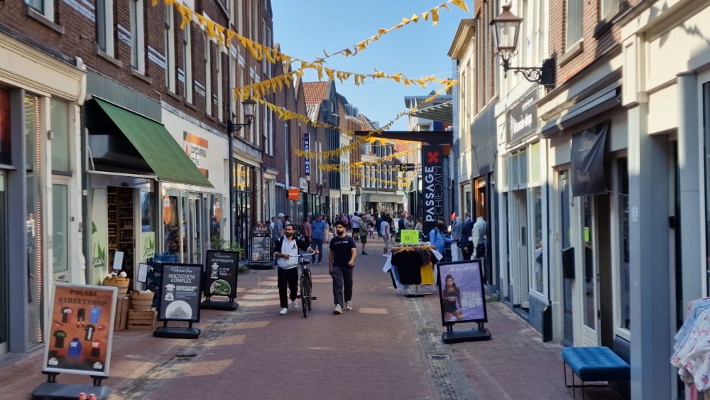 Binnenstad Schiedam in de lift dankzij jongere bevolking, Vlaardingen zakt af