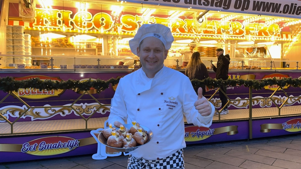 Bakker Nico Sterrenberg wint voor vijfde keer landelijke oliebollenprijs