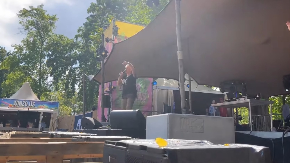 Vaste artiesten Dag Zonder Drempels na jaren ‘gedumpt met een appje’