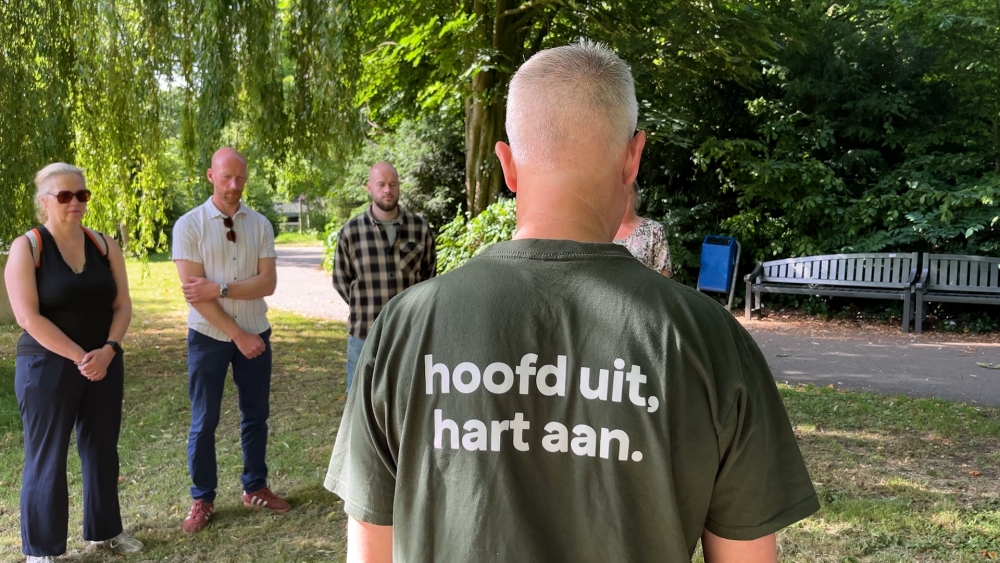 Wandelingen, yoga en klankschalen om mentale problemen in Vlaardingen tegen te gaan