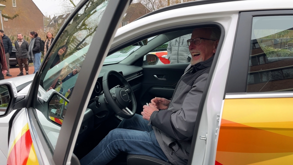 Nieuwe voertuigen voor Argos Mobiel: 'Lelijke eend was ook even wennen'