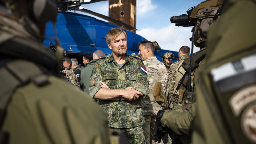 De koning bij de militaire oefening op dinsdag 7 oktober
