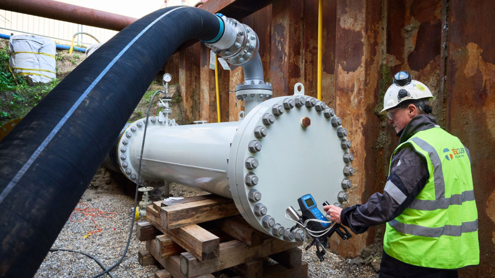 Vullen leiding WarmtelinQ begonnen: 16 miljoen liter water stroomt door Vlaardingen