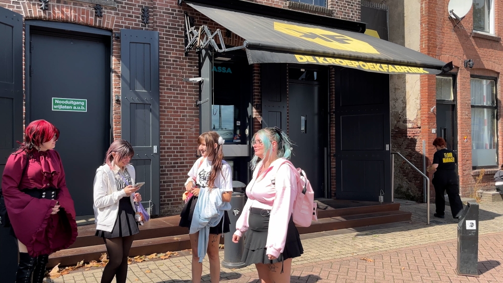 Fans uit België en Duitsland in de rij voor J-popshow met Vlaardingse Megan Metal