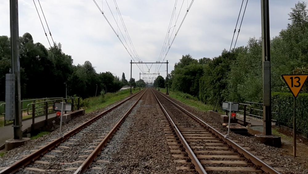 Door wisselstoring geen treinen tussen Delft en Schiedam